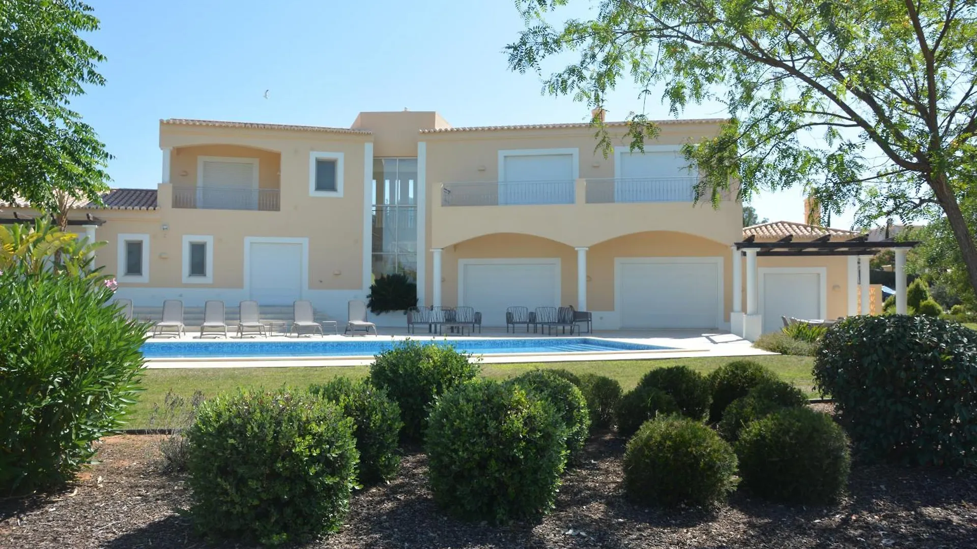 Pestana Villas Collection Estômbar