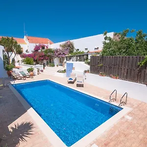 Affittacamere Rio Arade Algarve Manor House, Estômbar